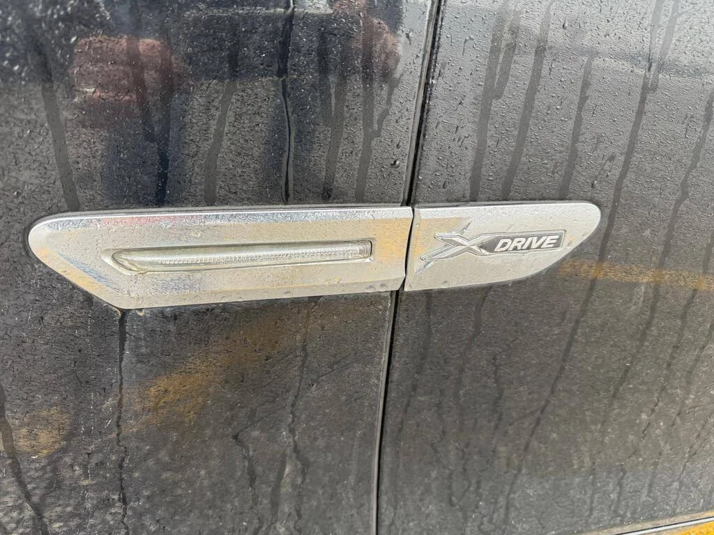 BMW 750 *  *    * CARFAX *  | Mobile.bg   11