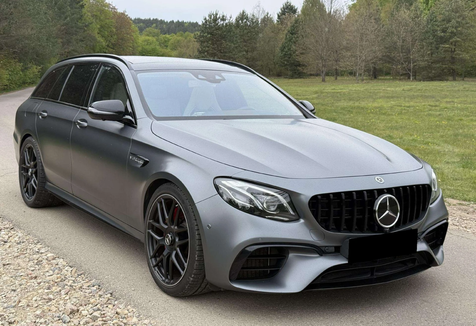 Mercedes-Benz E 63 AMG S 4Matic+  - изображение 2