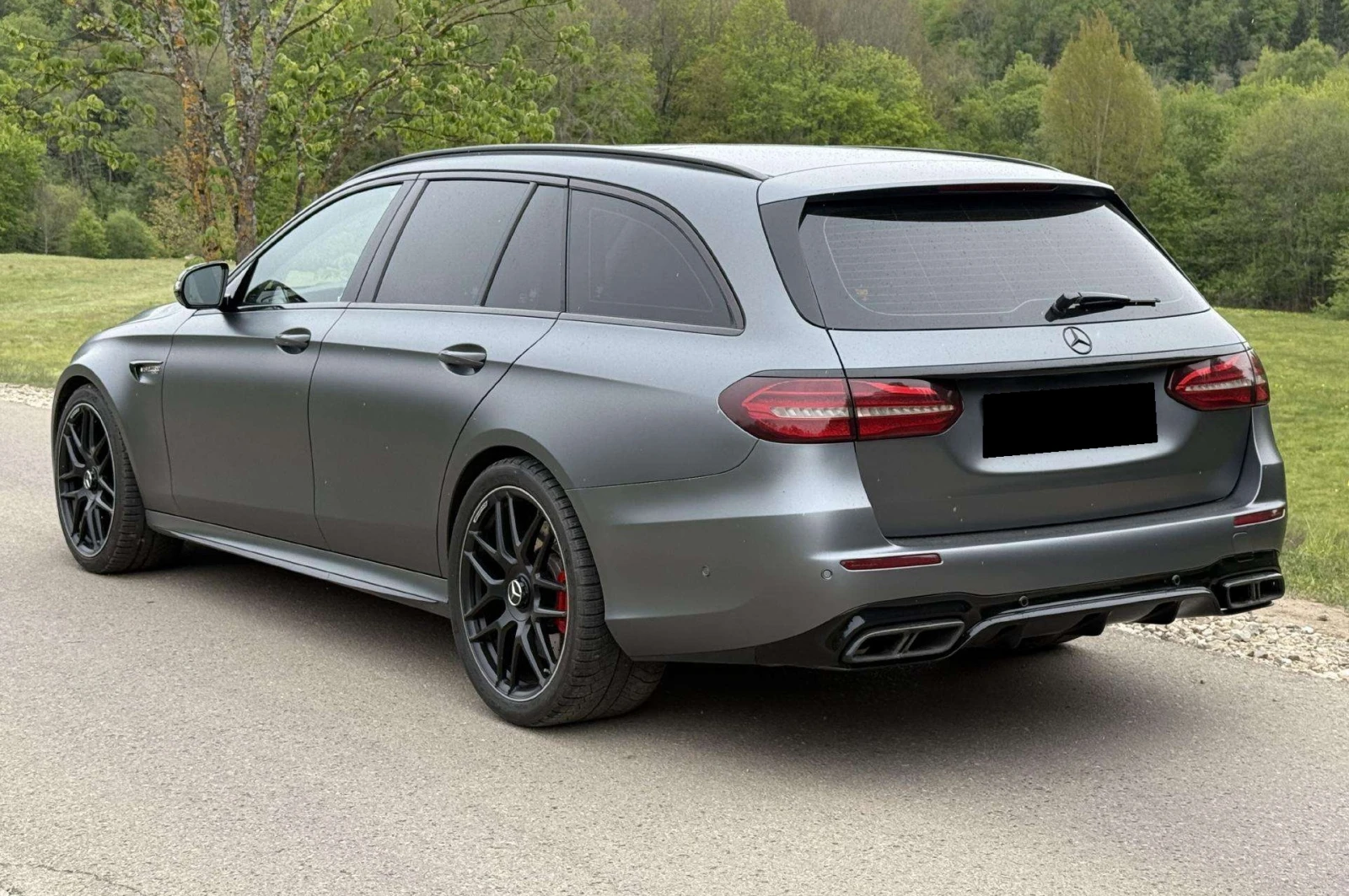 Mercedes-Benz E 63 AMG S 4Matic+  - изображение 4