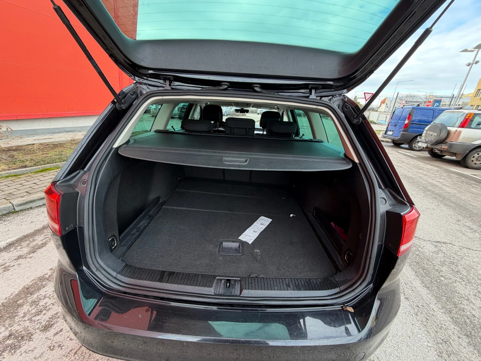 VW Passat DSG* ���������* �����* ������� | Mobile.bg � ����������� 7