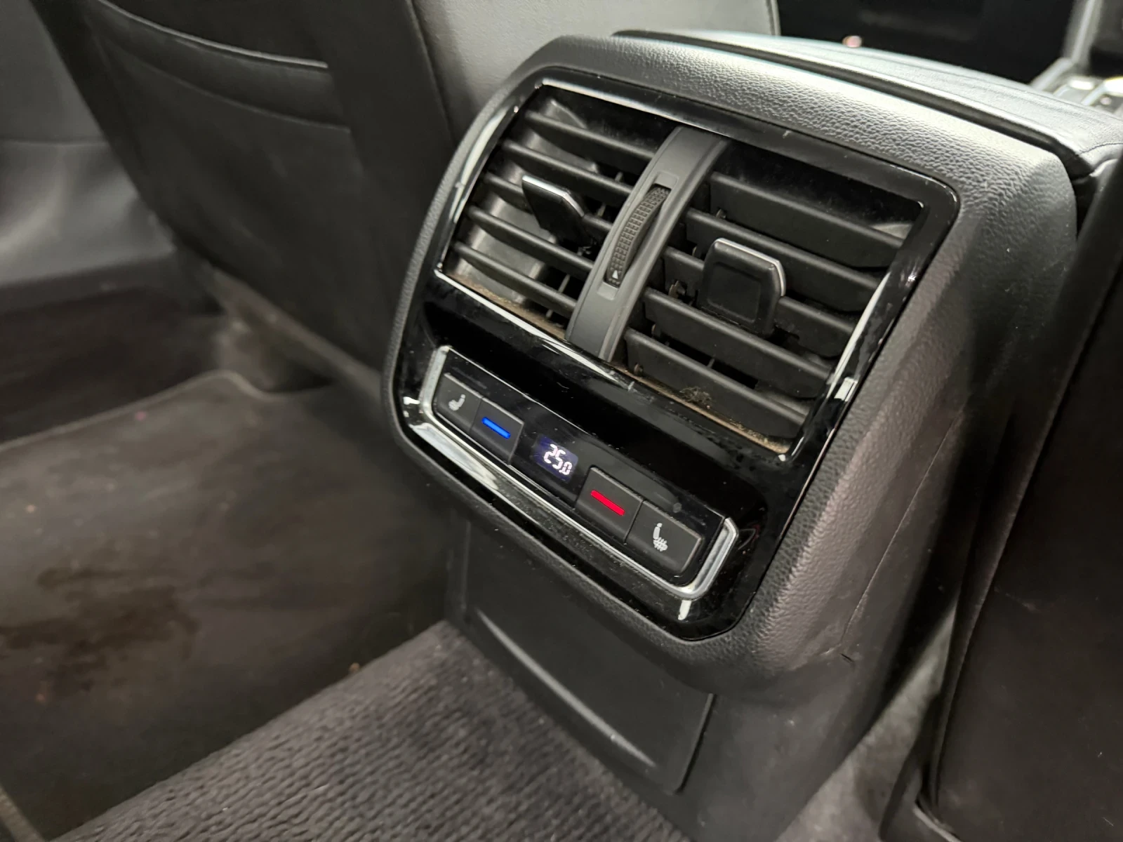 VW Arteon 2.0TDI* Digital* DSG*  - изображение 9