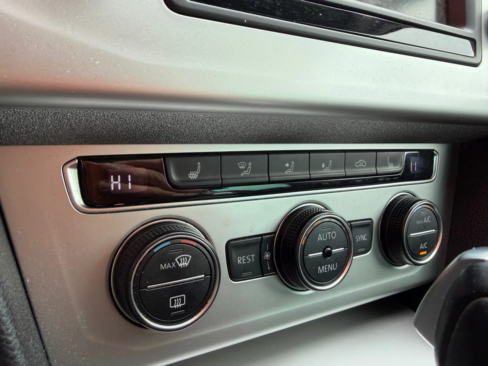 VW Passat DSG* ���������* �����* ������� | Mobile.bg � ����������� 14