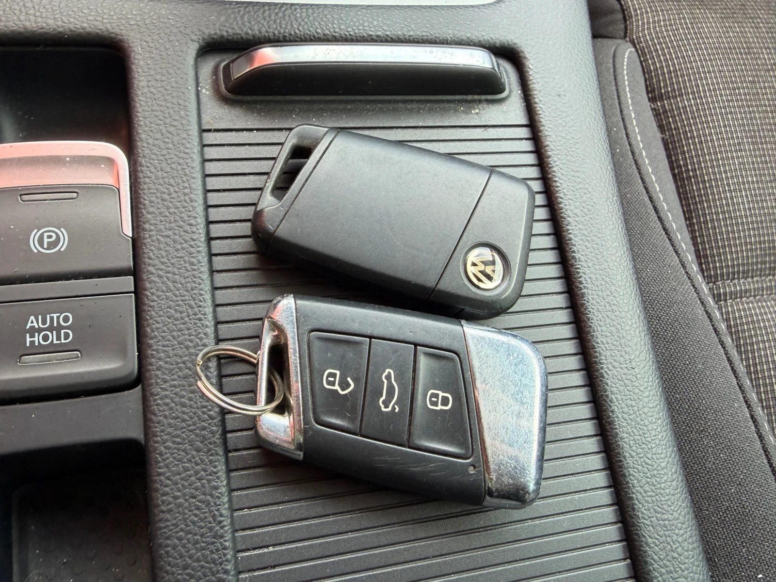 VW Passat DSG* ���������* �����* ������� | Mobile.bg � ����������� 16