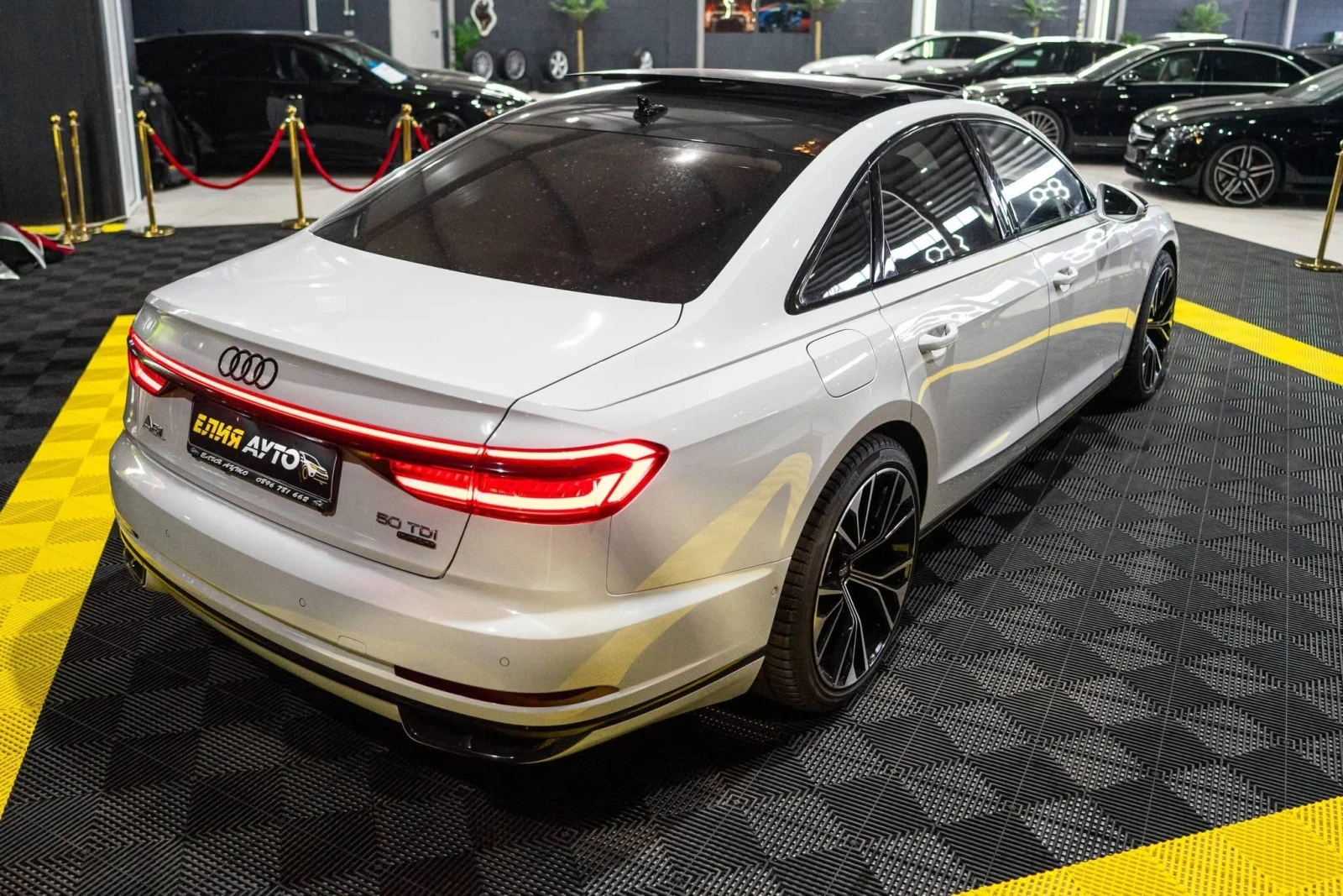 Audi A8 50TDI QUATTRO LONG MATRIX MEGA FULL ЛИЗИНГ 100% - изображение 10