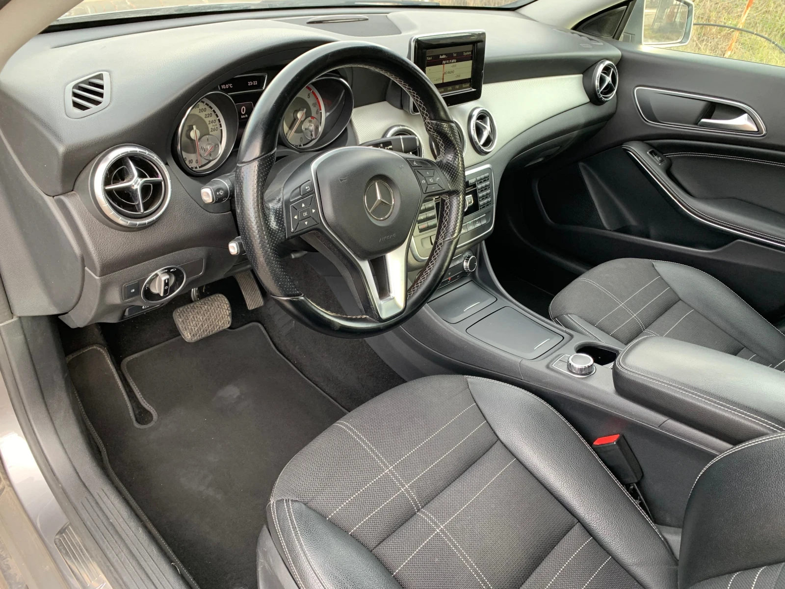 Mercedes-Benz CLA 220 2.2* СМЕНЕНИ ВЕРИГИ* КАМЕРА* ПАРК АСИСТ* НАВИ* SPO - изображение 6