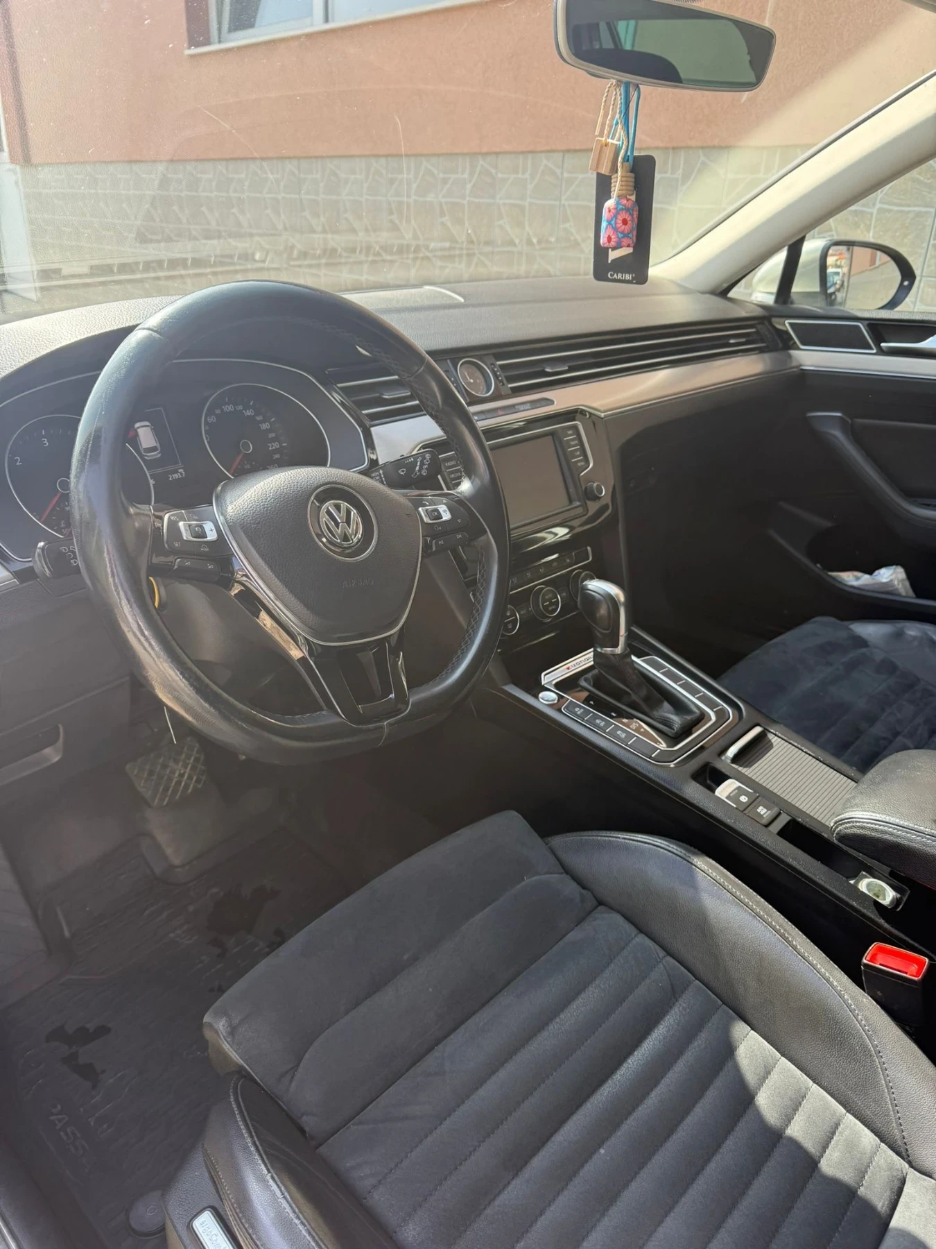VW Passat, снимка 15 - Автомобили и джипове - 53782245