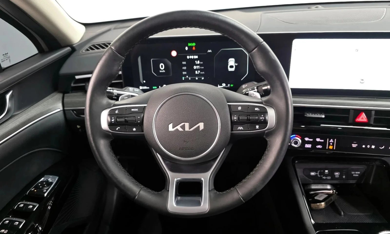 Kia K5 K5 Hybrid 3Rd Generation Noblesse, снимка 12 - Автомобили и джипове - 54064975