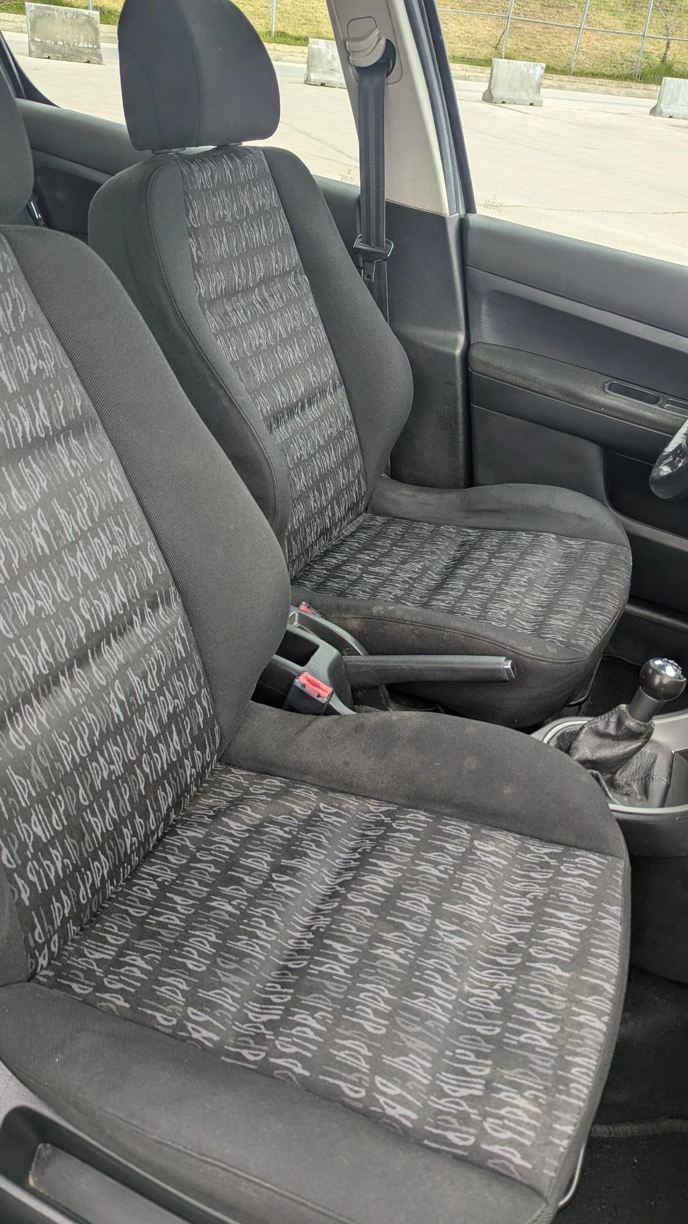 Peugeot 307, снимка 14 - Автомобили и джипове - 54390297