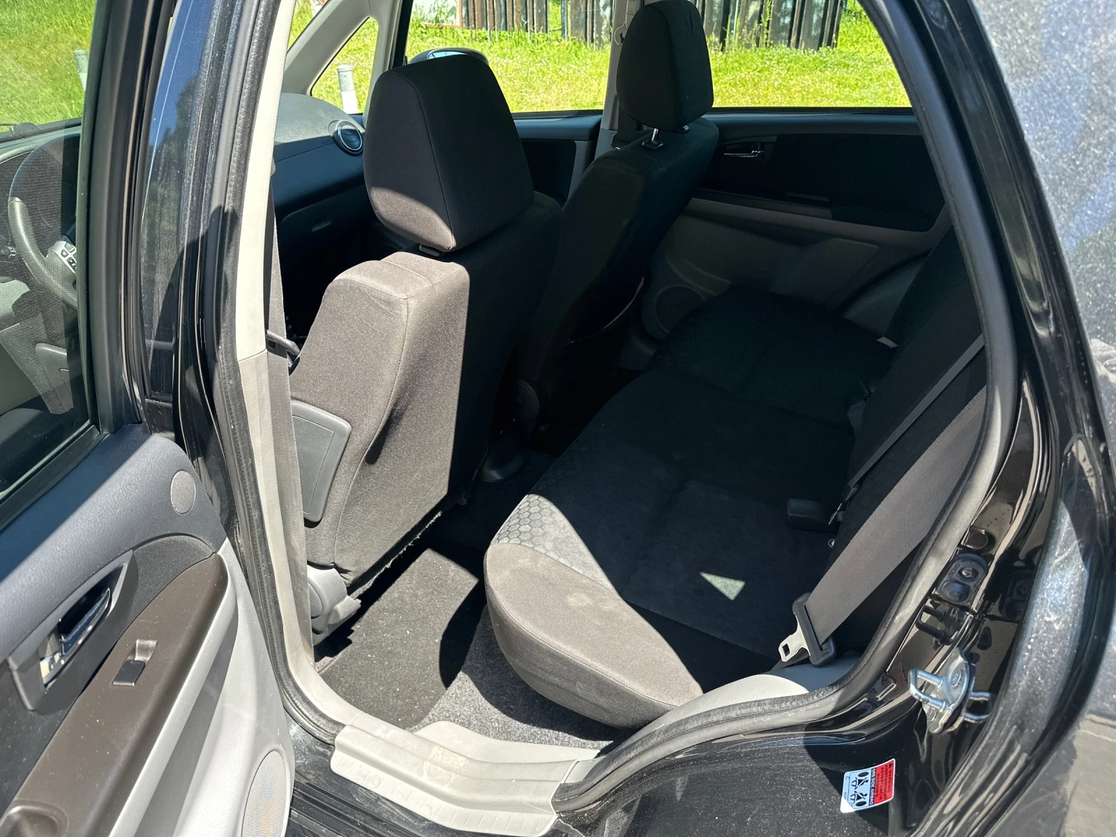 Suzuki SX4 2.0 D, снимка 10 - Автомобили и джипове - 54584201