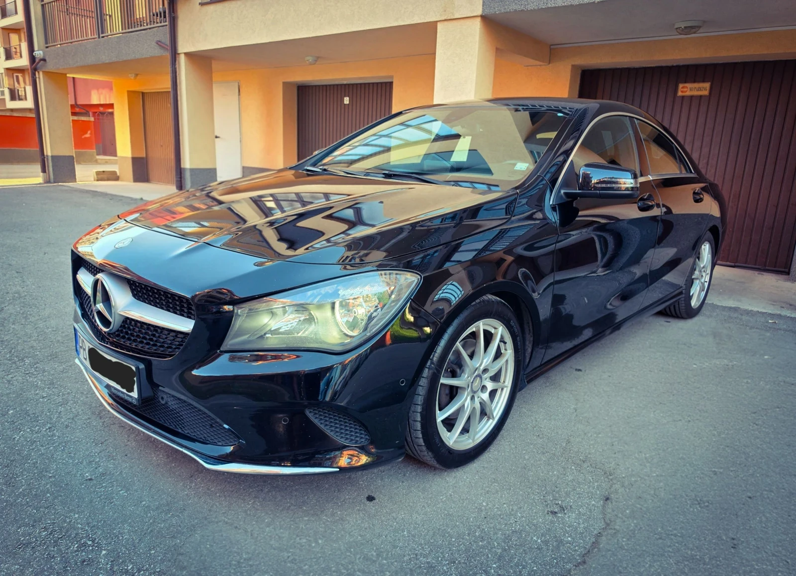 Mercedes-Benz CLA 200, снимка 3 - Автомобили и джипове - 54722762