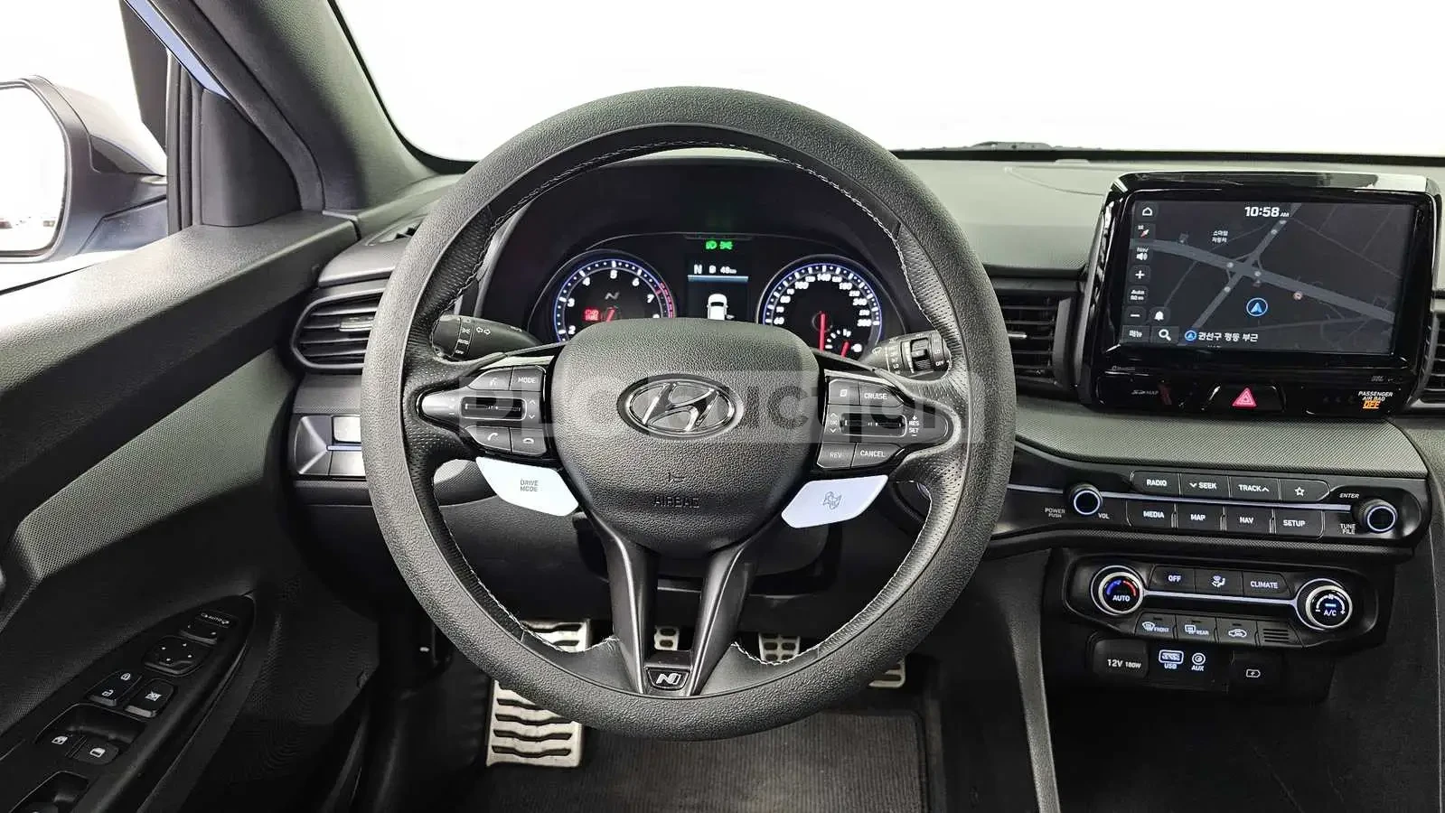 Hyundai Veloster  N TYPE 2.0| РЪЧНА| ПОДГРЕВ| КАМЕРА| ВКЛ.ТЕХНОТЕСT, снимка 7 - Автомобили и джипове - 54737078
