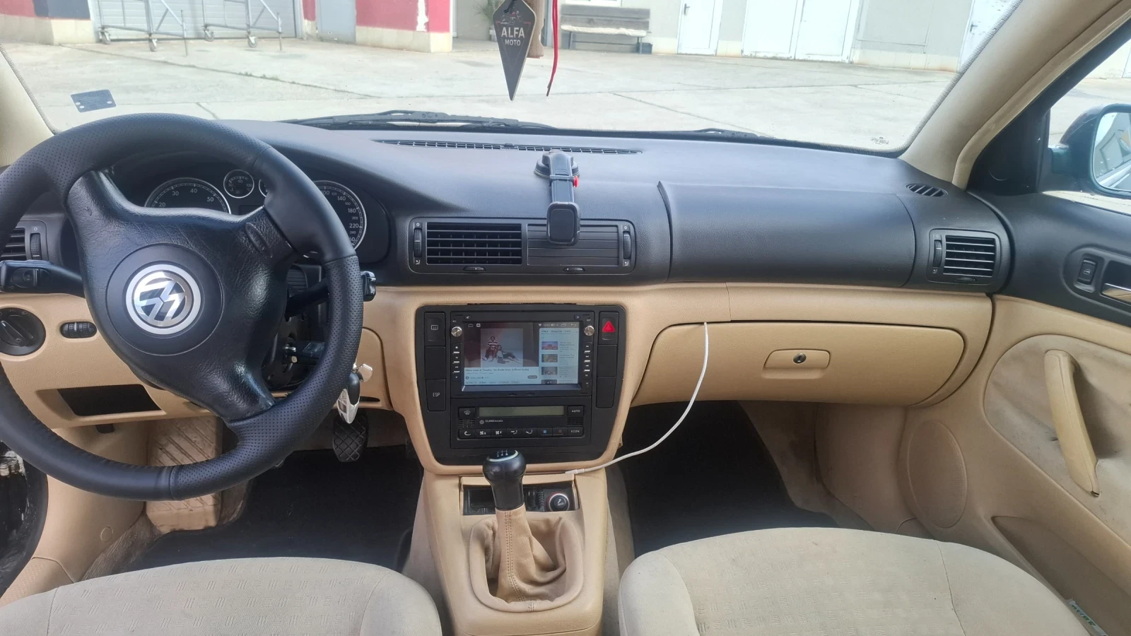 VW Passat 1.8t, снимка 10 - Автомобили и джипове - 55012824