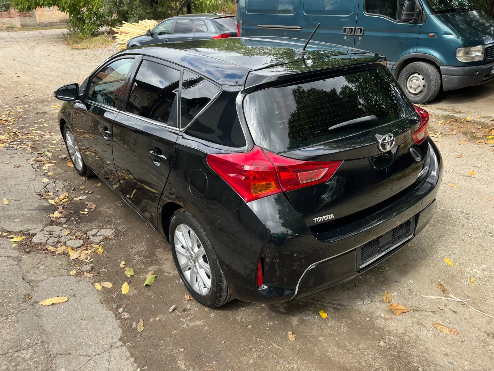 Toyota Auris 1.4 D4D | Mobile.bg � ����������� 7