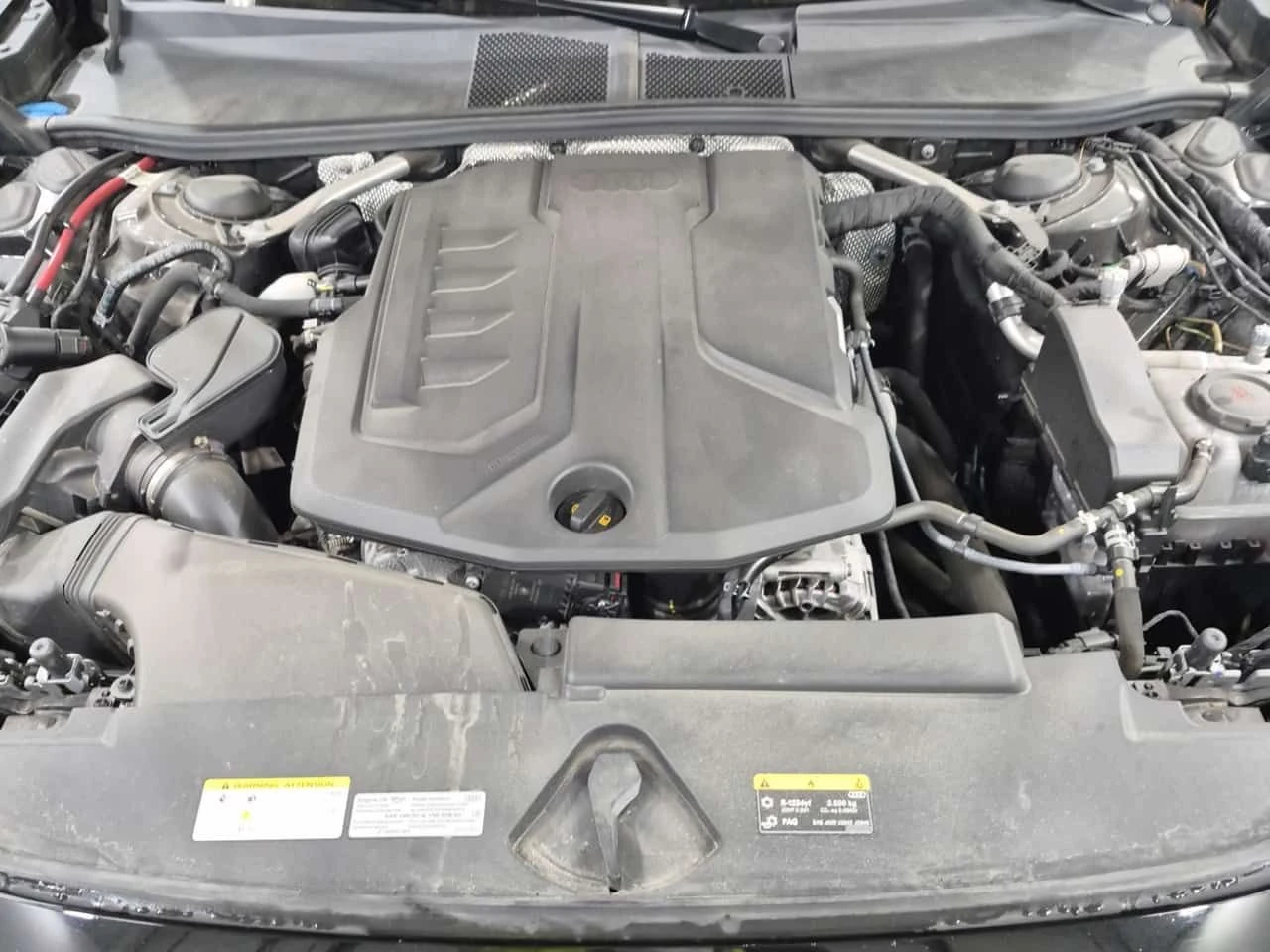 Audi A5 /360/DISTRONIC/MATRIX/CARFAX, снимка 12 - Автомобили и джипове - 55269413