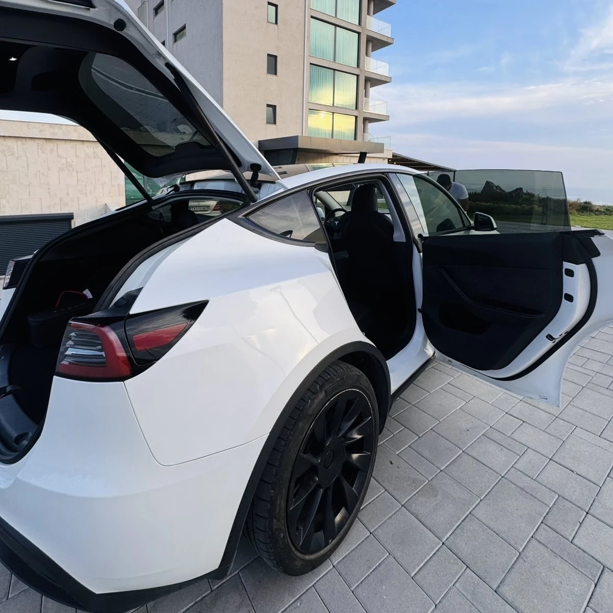 Tesla Model Y Long Range AWD   Ryzen   Tesla Vision | Mobile.bg � ����������� 8