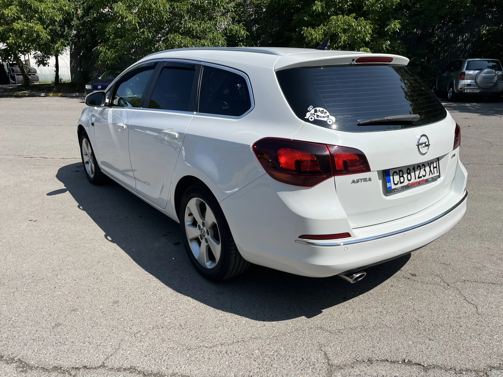 Opel Astra, снимка 8 - Автомобили и джипове - 55342268