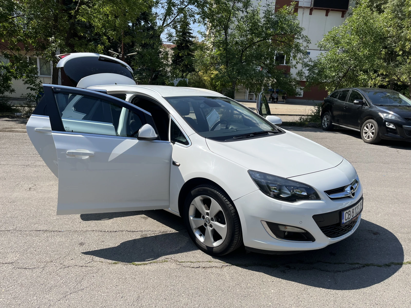 Opel Astra, снимка 10 - Автомобили и джипове - 55342268