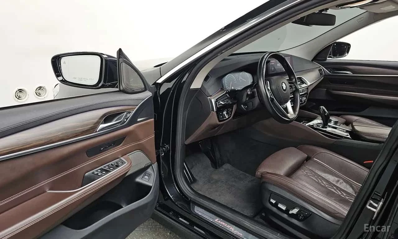 BMW 640 * 640i xDrive Luxury * ЦЕНА ДО БГ, снимка 10 - Автомобили и джипове - 55573323