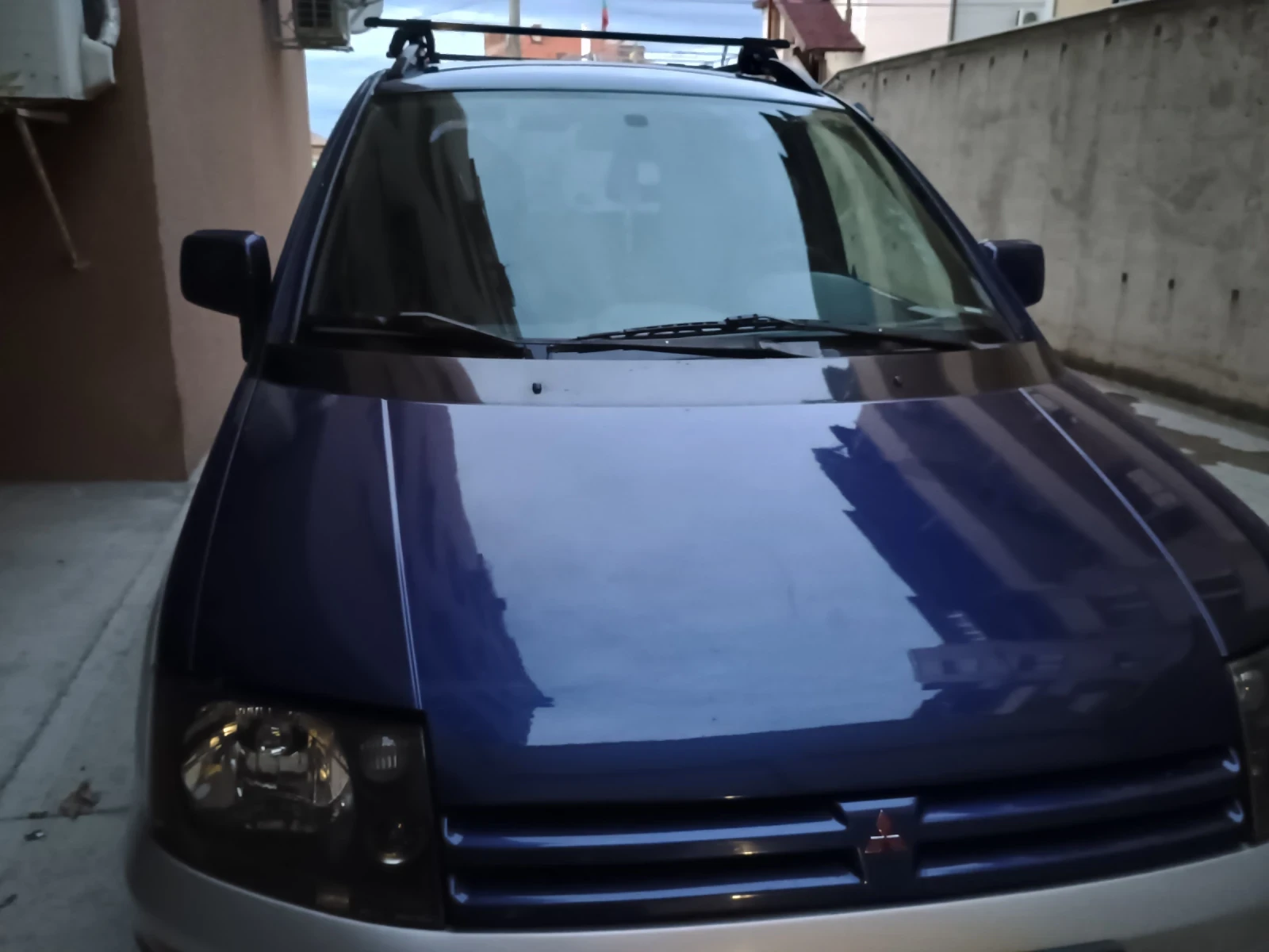 Mitsubishi Space runner, снимка 2 - Автомобили и джипове - 56530419