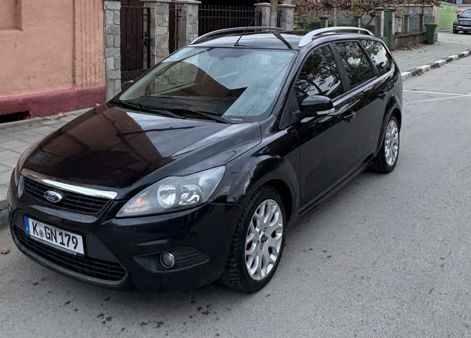 Ford Focus 1.6 бензин 