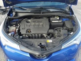 Toyota C-HR 2.0L 4 Front-wheel Drive, снимка 3