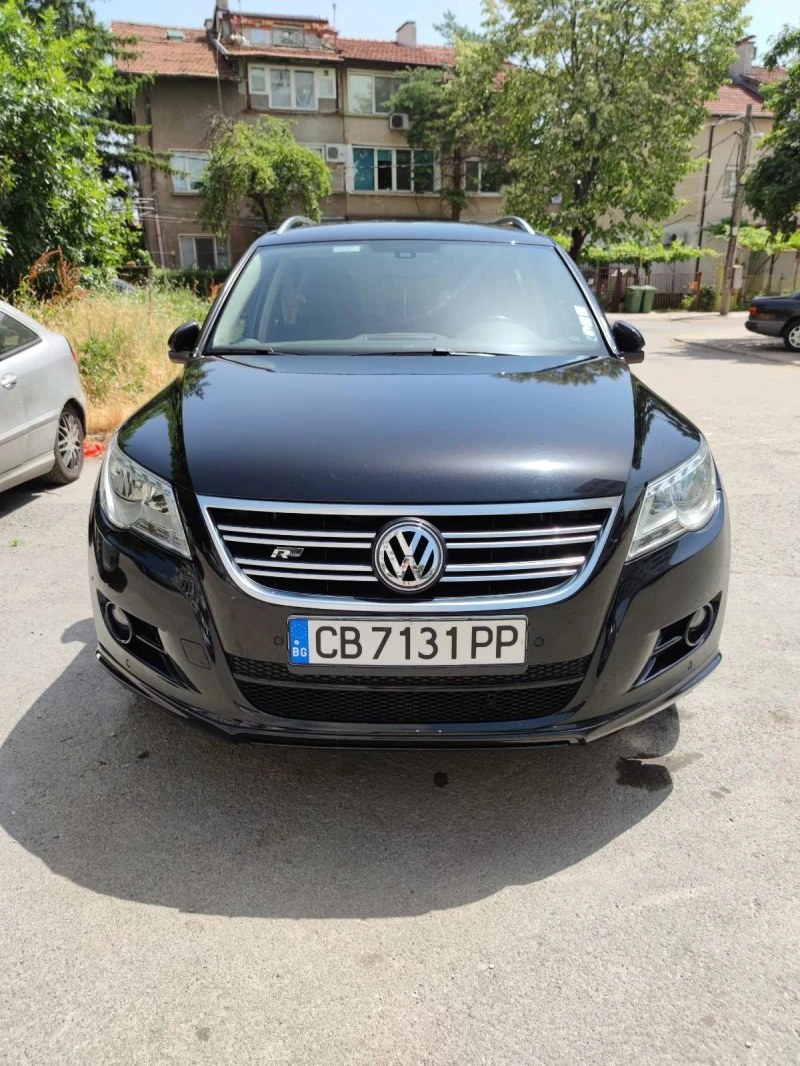 VW Tiguan R-Line, снимка 1 - Автомобили и джипове - 46360965