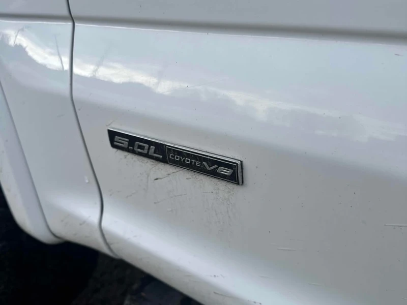 Ford F150 * 4WD SuperCrew Box * CARFAX * БЕЗ ПЪРВОНАЧАЛНА ВН, снимка 14 - Автомобили и джипове - 52875109