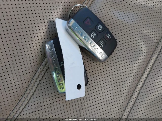 Jaguar F-PACE 35T PRESTIGE* Фиксирана цена* Клип на мотор* , снимка 10 - Автомобили и джипове - 52945338