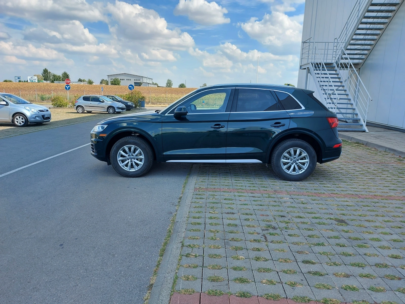 Audi Q5 2.0 T - изображение 2