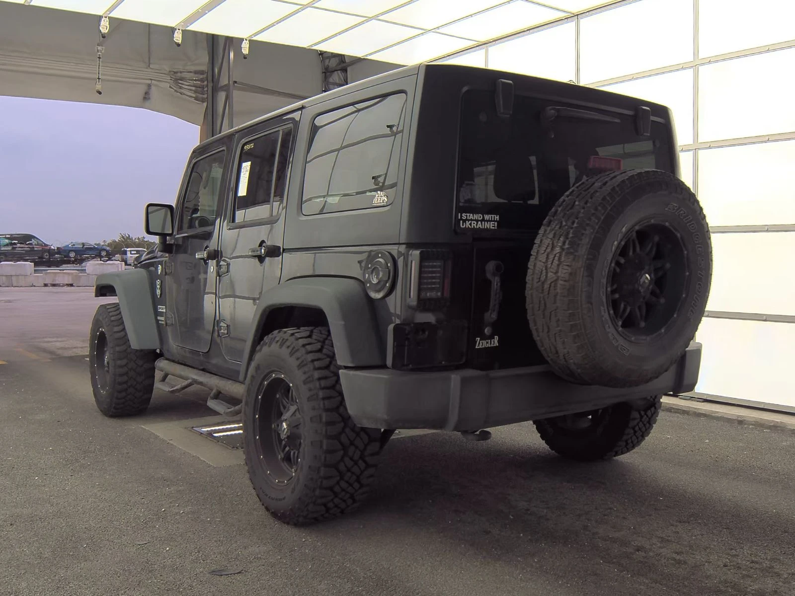 Jeep Wrangler Unlimited Sport - изображение 2
