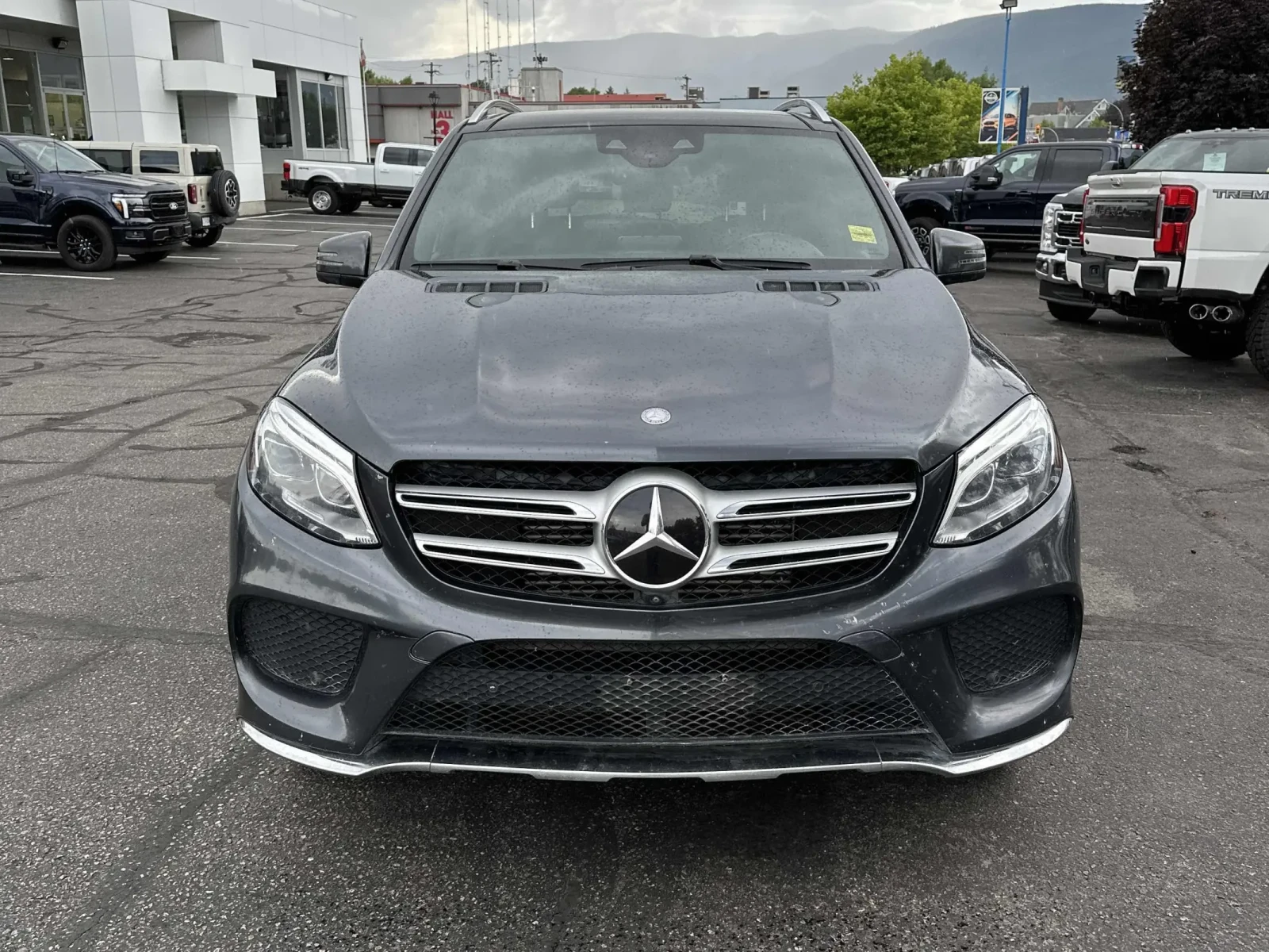 Mercedes-Benz GLE 350 * 4MATIC * CARFAX * БЕЗ ПЪРВОНАЧАЛНА ВНОСКА - изображение 3