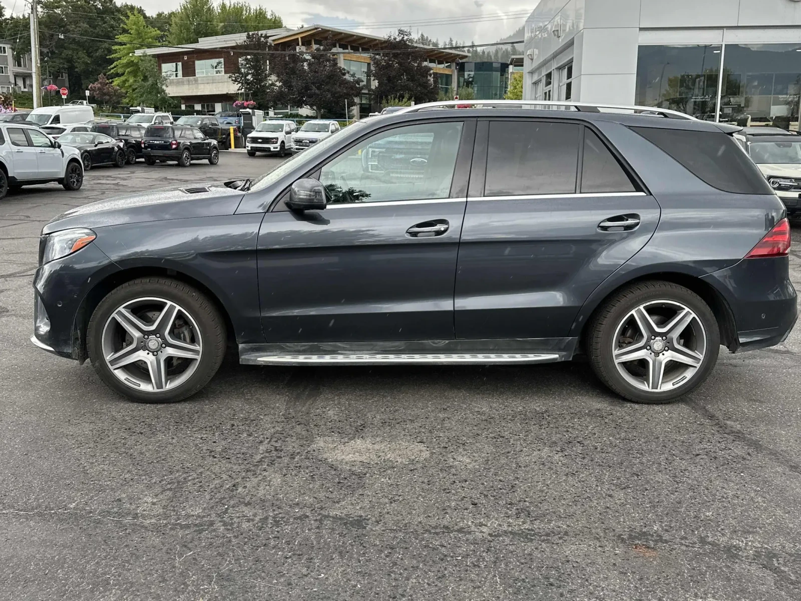 Mercedes-Benz GLE 350 * 4MATIC * CARFAX * БЕЗ ПЪРВОНАЧАЛНА ВНОСКА - изображение 2