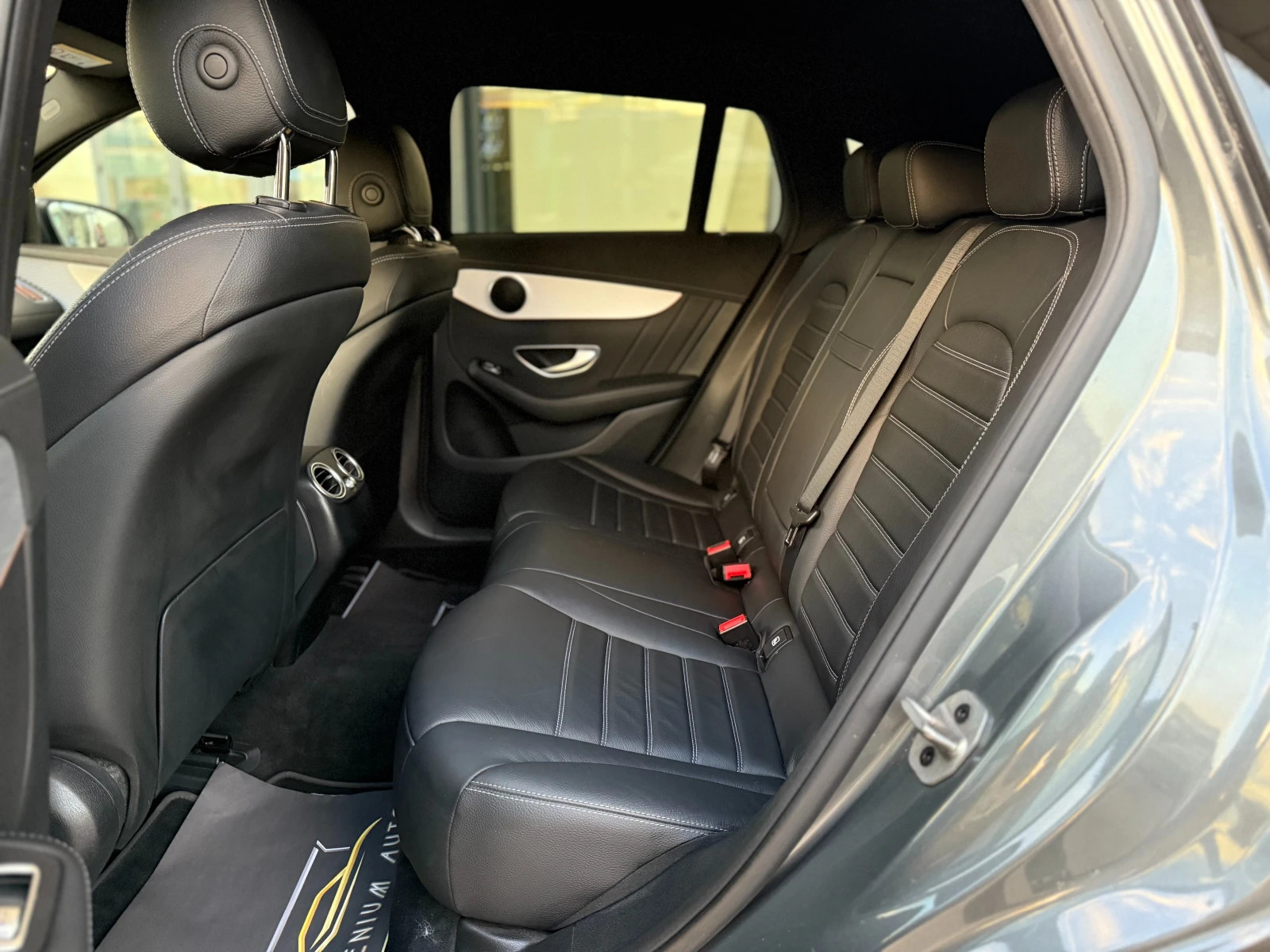 Mercedes-Benz EQC 6 МЕСЕЦА ГАРАНЦИЯ/AMG Pack 4 Matic/Всички Екстри - изображение 8