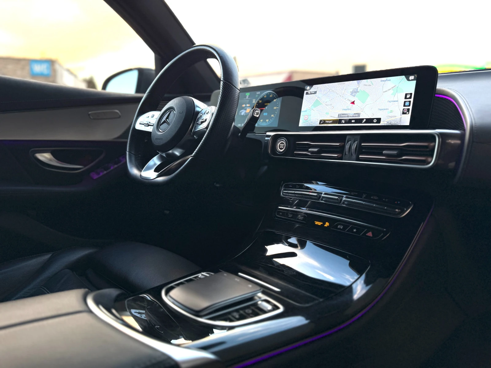 Mercedes-Benz EQC 6 МЕСЕЦА ГАРАНЦИЯ/AMG Pack 4 Matic/Всички Екстри - изображение 10