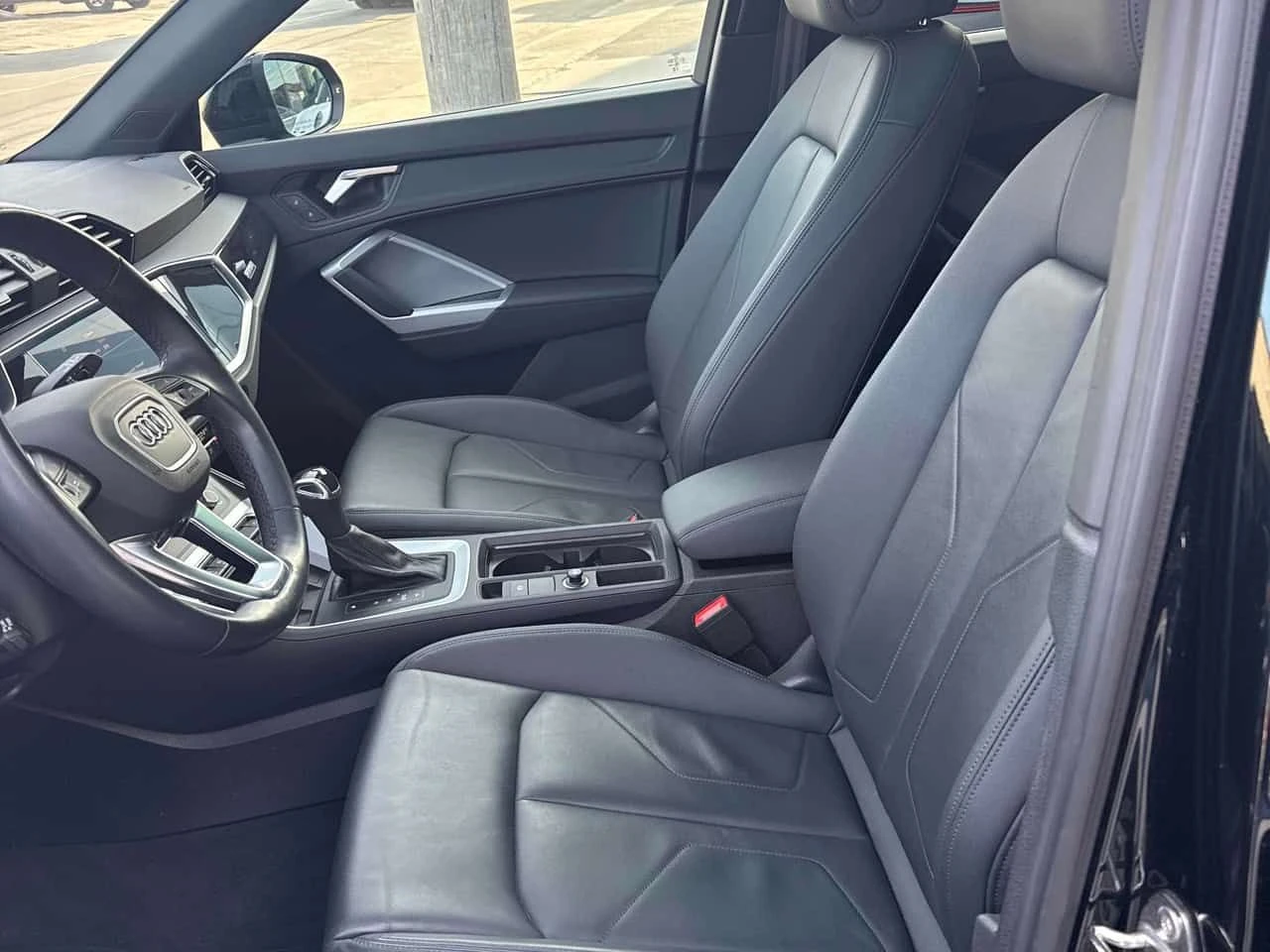 Audi Q3 Komfort| DIGITAL COCKPIT| PANO| ��������| CARFAX | Mobile.bg � ����������� 12