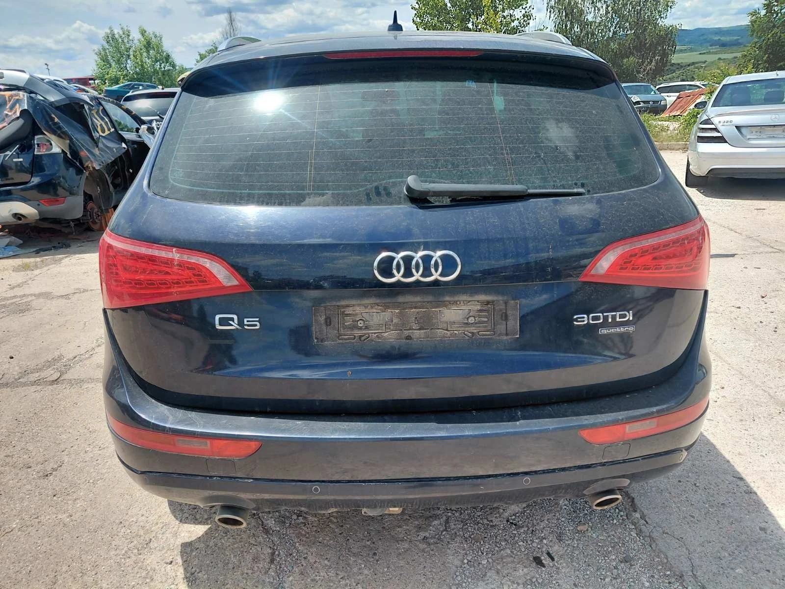 Audi Q5 3.0dizel 239ks 2009god-На части!!!, снимка 6 - Автомобили и джипове - 54877346