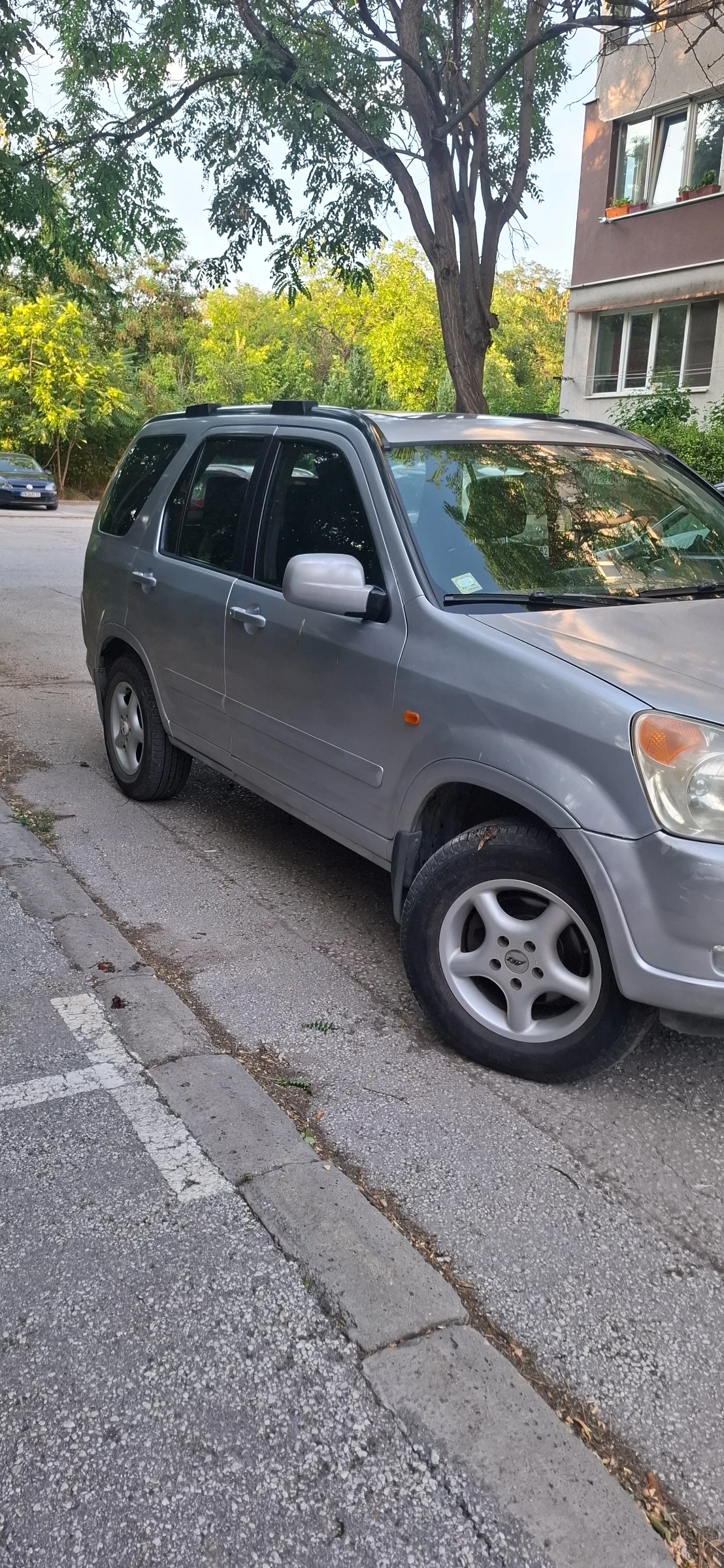 Honda Cr-v Бензин 2000/150/4?4, снимка 3 - Автомобили и джипове - 55436232