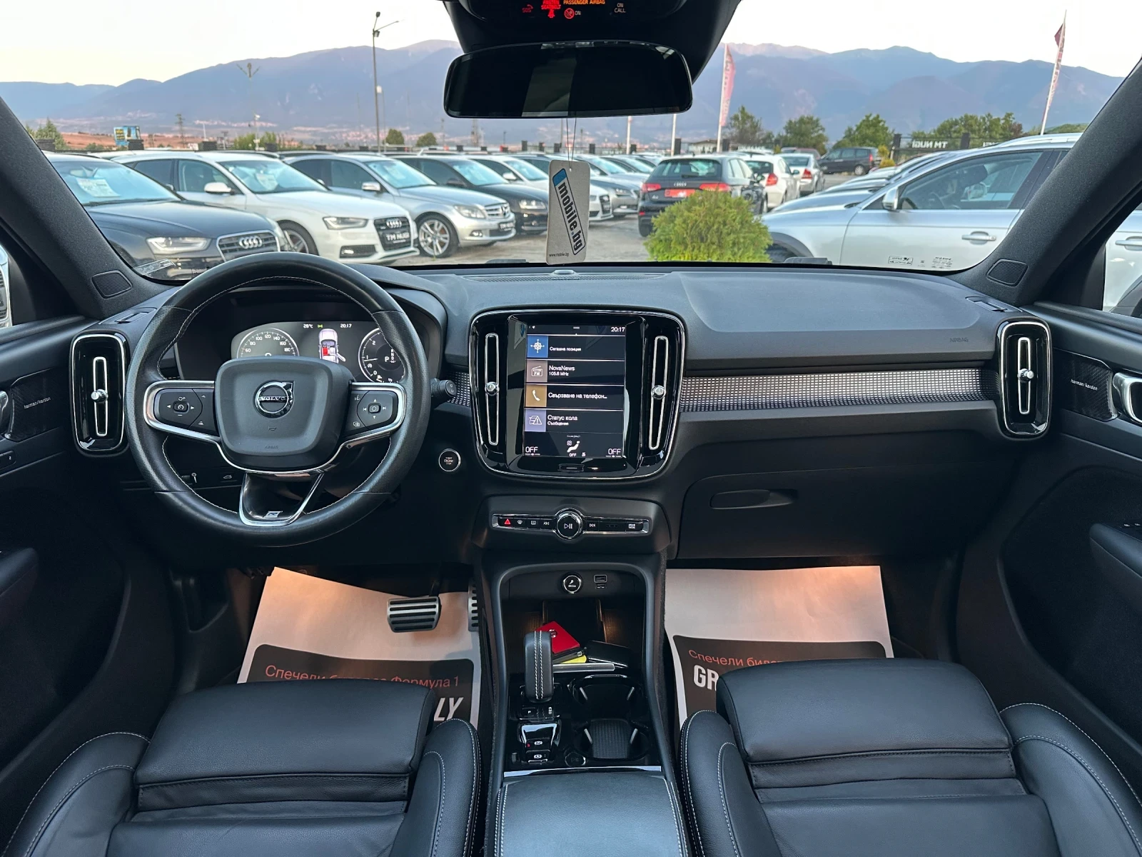 Volvo XC40 R DESIGN* DIGITAL* BLACK LINE* HARMON/KARDON* KEYL, снимка 8 - Автомобили и джипове - 55590249