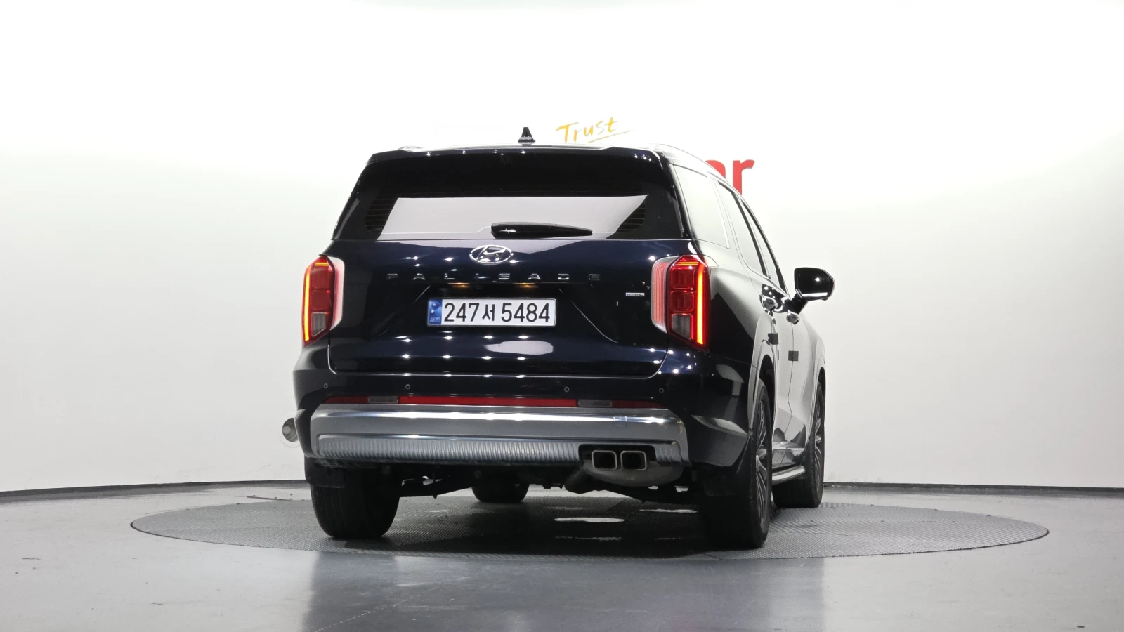 Hyundai Palisade 2023* CALLIGRAPHY* 360* HUD* ОБДУХ* МАСАЖ* DIS* КР, снимка 4 - Автомобили и джипове - 56061306