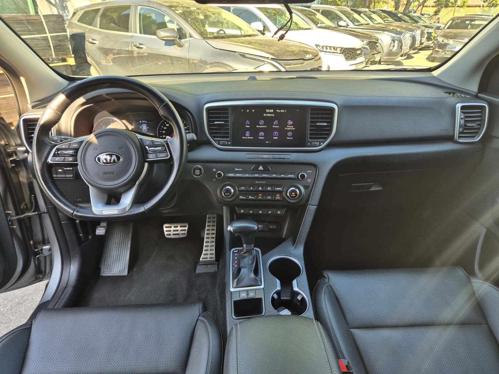 Kia Sportage 2.0 CRDI 4x2 наличен в БГ, снимка 9 - Автомобили и джипове - 56324773