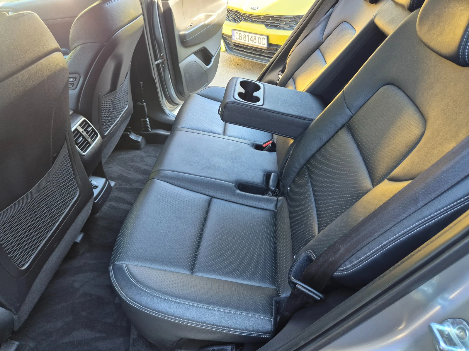 Kia Sportage 2.0 CRDI 4x2 наличен в БГ, снимка 6 - Автомобили и джипове - 56324773