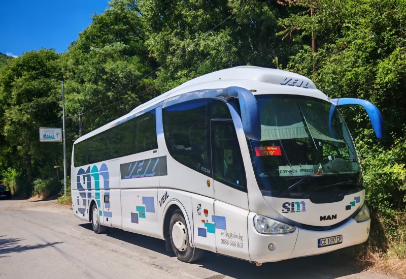 Irizar I4, снимка 2 - Бусове и автобуси - 52393718