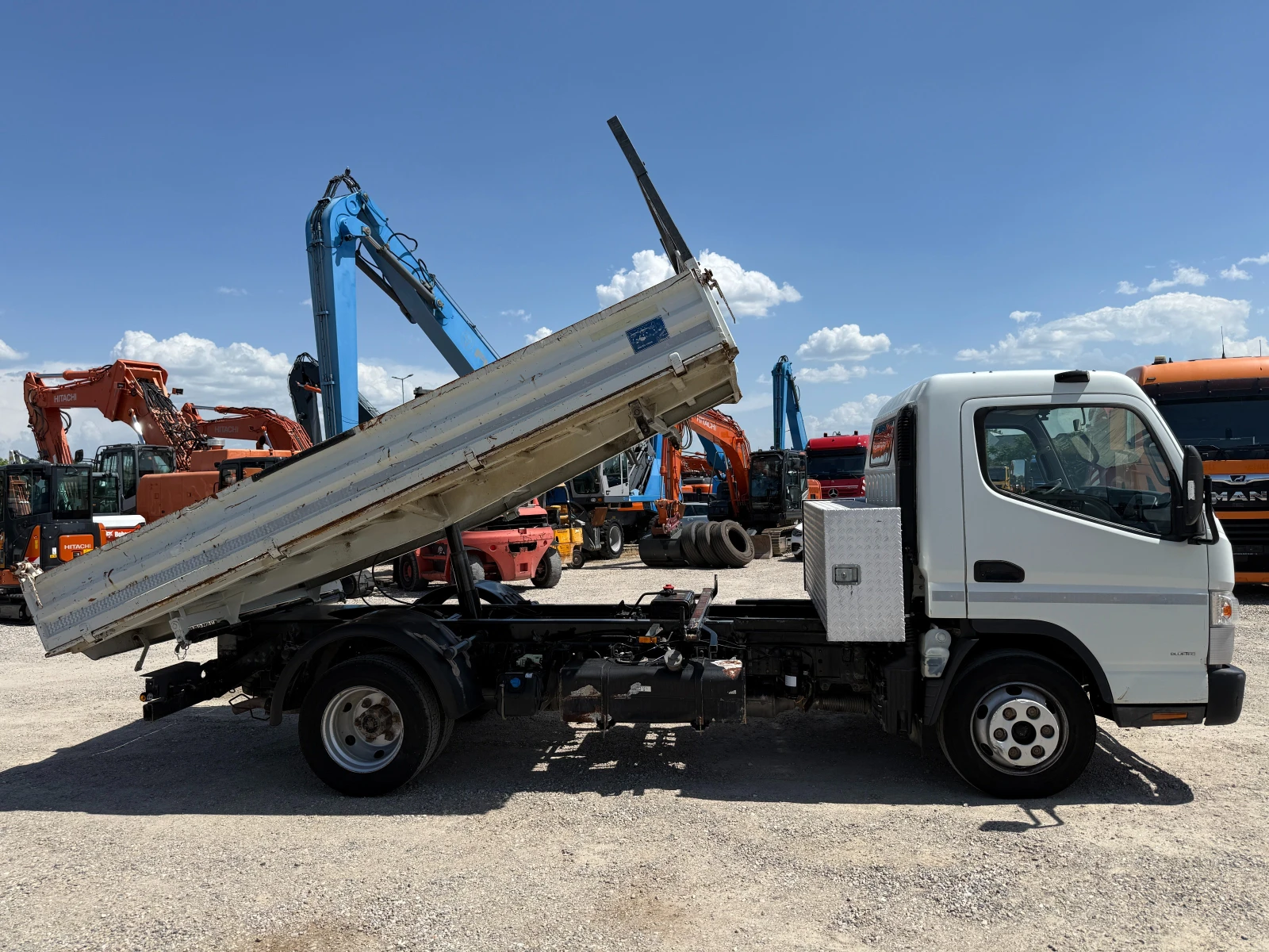 Mitsubishi Fuso 70c15, снимка 10 - Камиони - 54700845