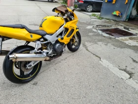 Honda Vtr, снимка 2