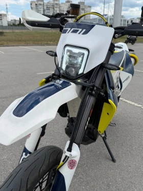 Husqvarna Svartpilen 701, снимка 6