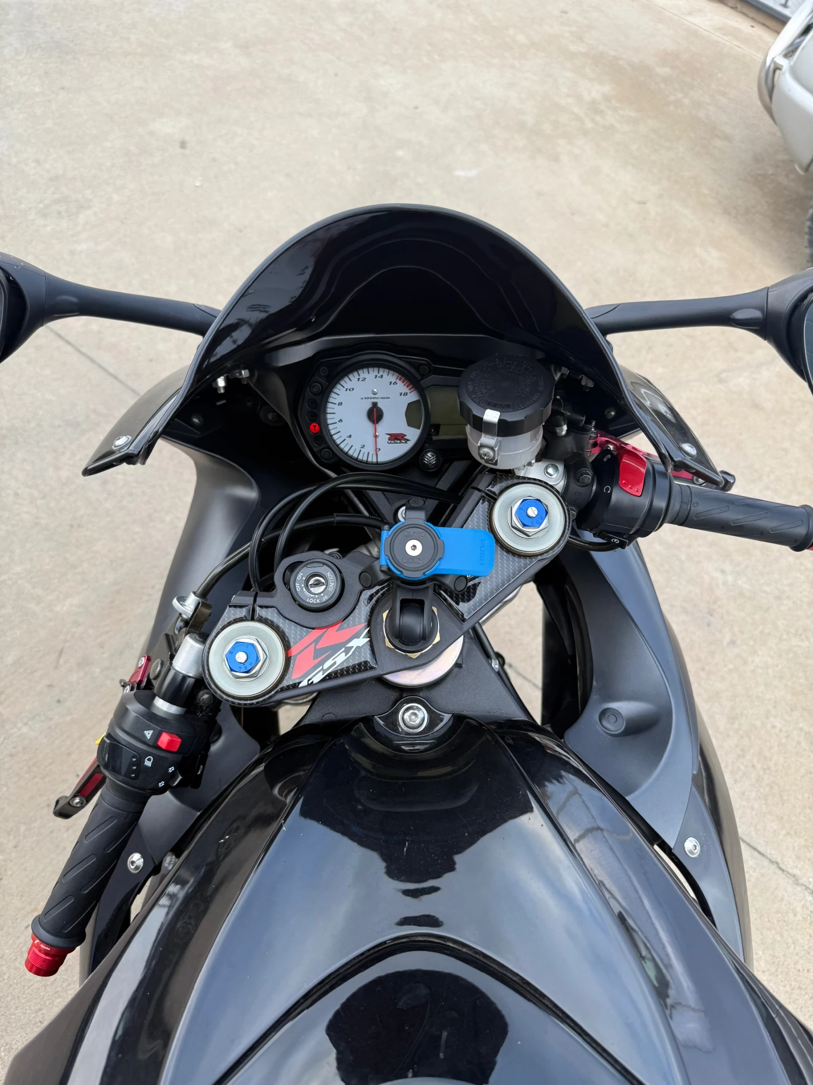 Suzuki Gsxr 600 - изображение 6