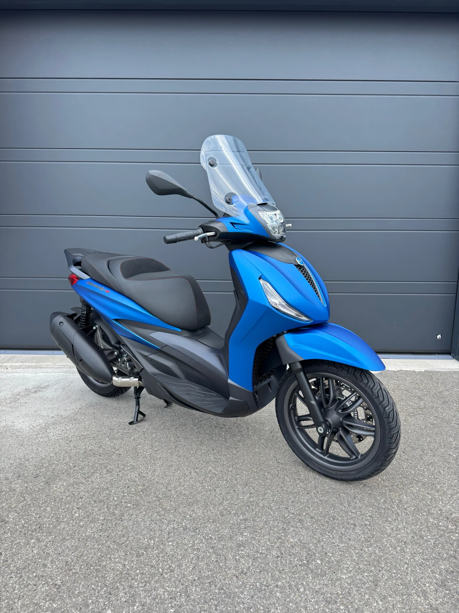 Piaggio Beverly S-300HPE-ABS-ASR-LED-КАТО НОВ!