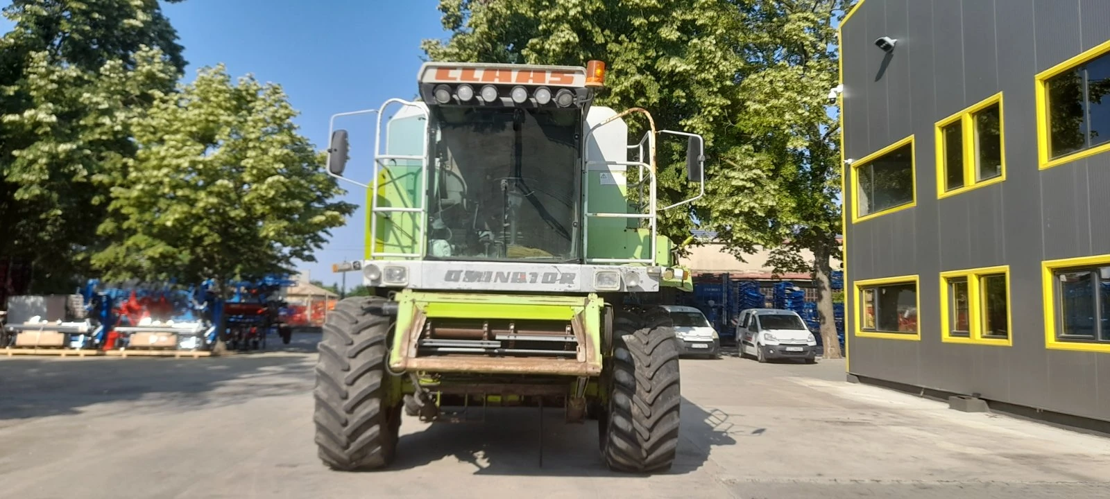 Комбайн Claas , модел Dominator 118 Maxi   - изображение 7