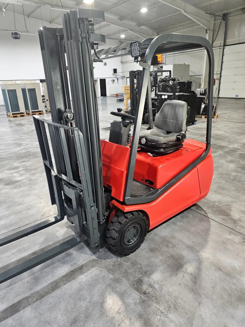 Електрокар Cesab, снимка 2 - Индустриална техника - 52253080