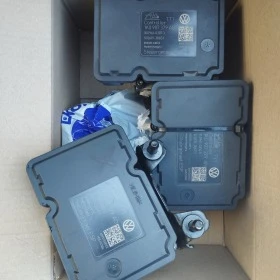 Продажба на ОРИГИНАЛНИ волани за всички марки и модели, снимка 17